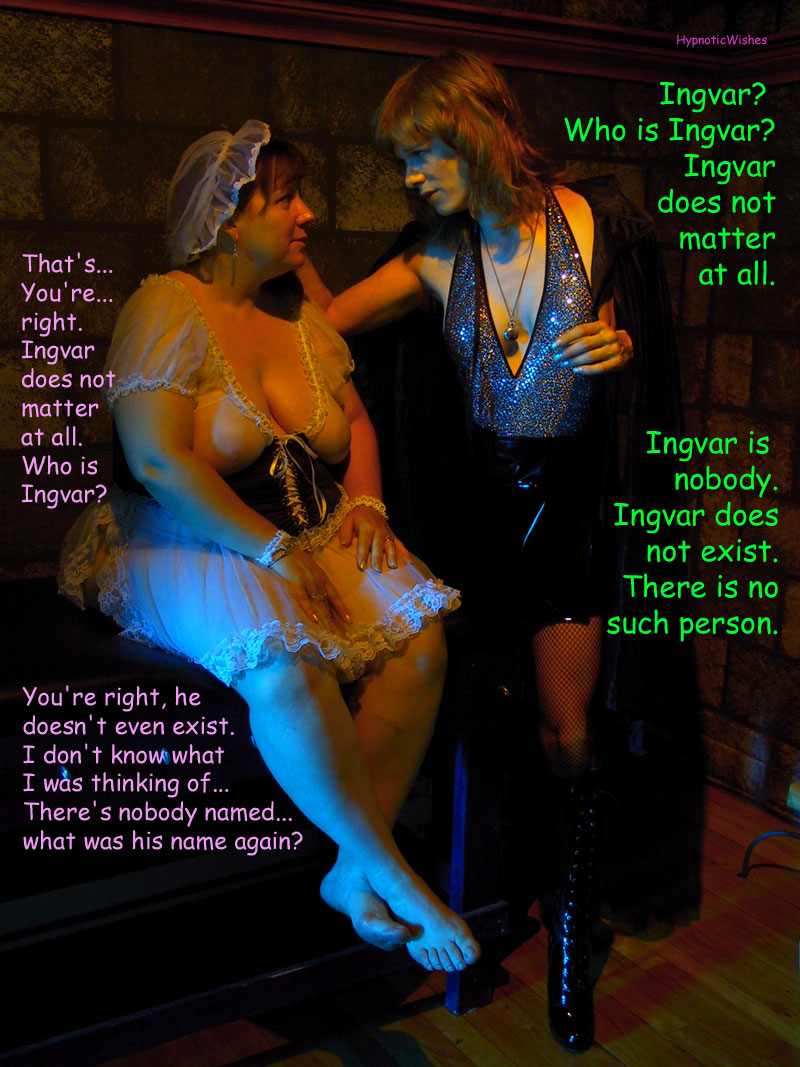 Hypnotic Vampire Mistress & slave girl